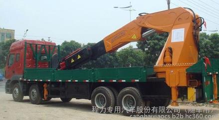 廠家直銷多噸位大型隨車吊，全國(guó)送車上門，程力專車鉅惠來襲