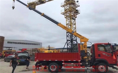 塔城地區(qū)東風(fēng)天錦小三軸配徐工16噸折臂隨車吊與清障車 配置解析與價格指南